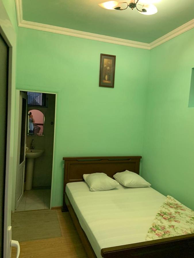 Tnak Hotel 耶烈万 外观 照片