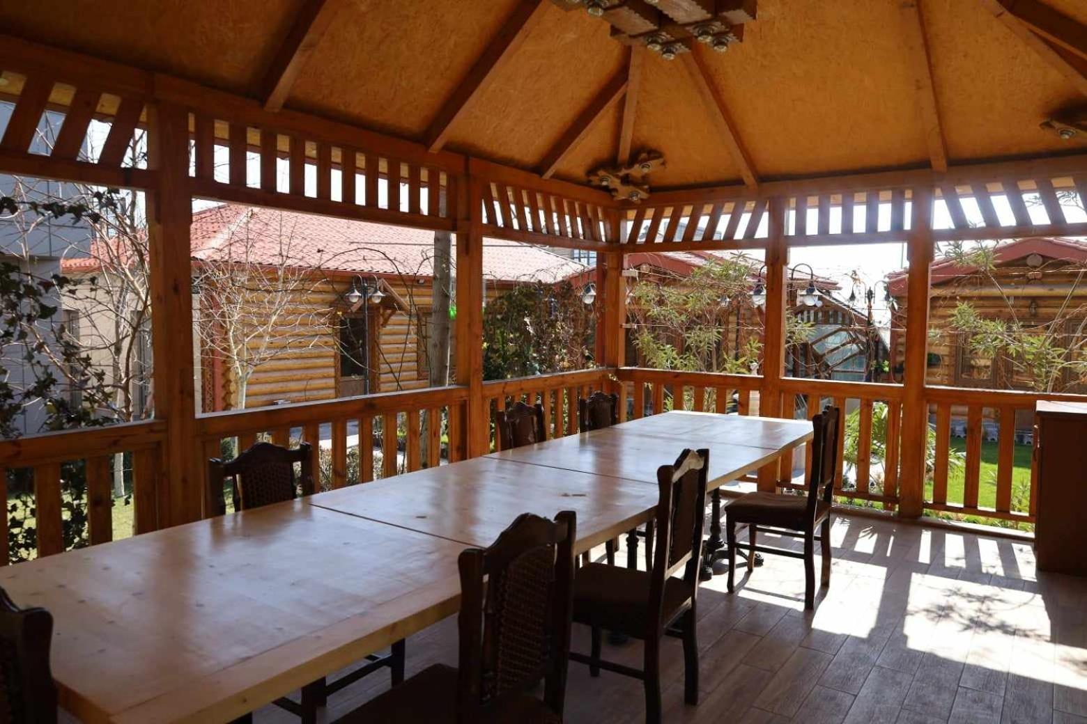 Tnak Hotel 耶烈万 外观 照片